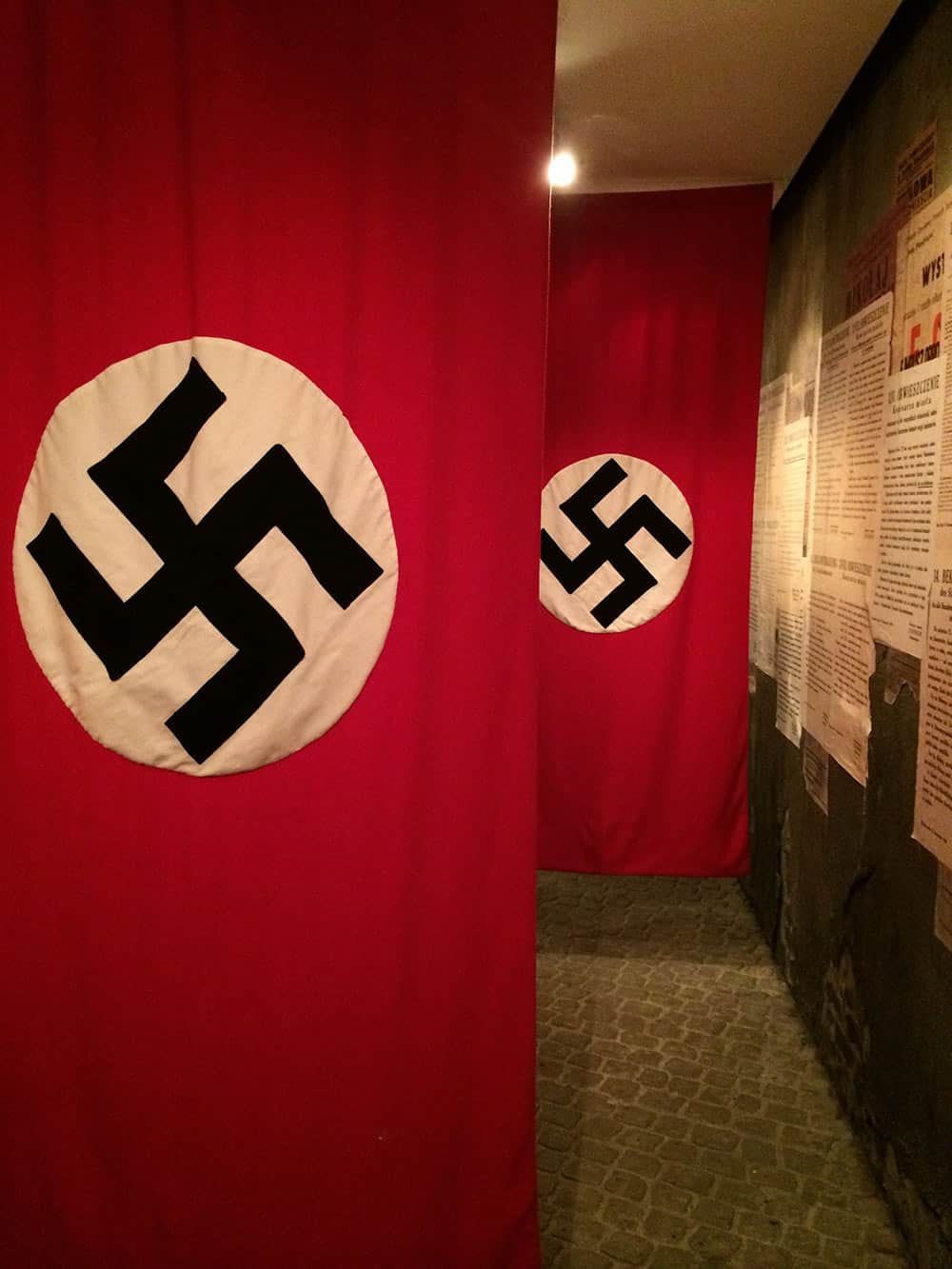 A fábrica de Schindler é uma super aula sobre a segunda guerra mundial! Conheça esse e outros pontos turísticos da Cracóvia no post.